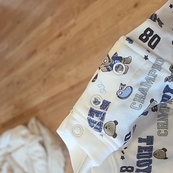 Carter's one-piece boy's outfit - Picture 5 of 5